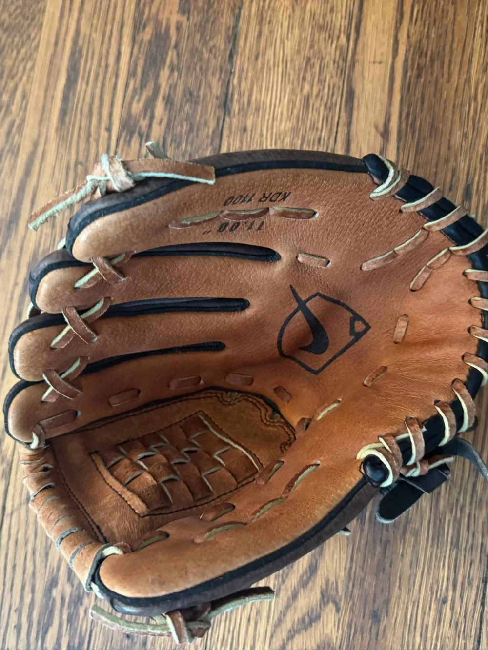 Nike KDR-1200 11” Baseball Softball Glove Right Hand Nike Brown and Tan Leather